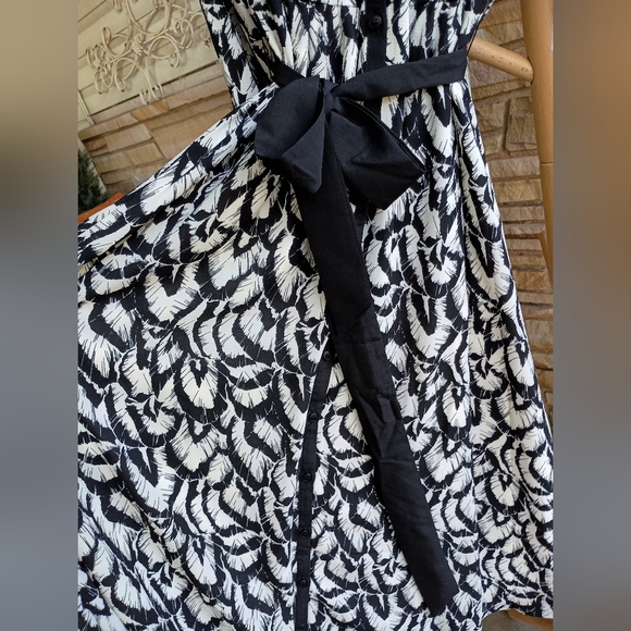 Talbots Crepe Midi Dress - Gathered Feathers_2 - Picture 5 of 8